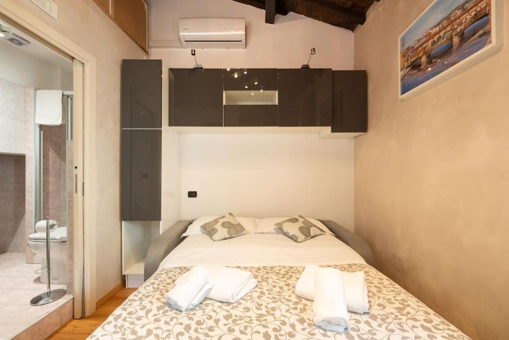 Keys Of Italy - Guantomono 15 - Monolocale Conveniente E Centralissimo Florence Ngoại thất bức ảnh