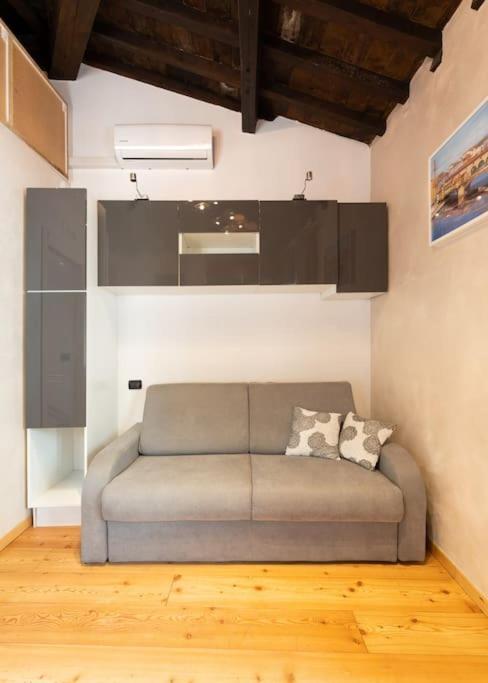 Keys Of Italy - Guantomono 15 - Monolocale Conveniente E Centralissimo Florence Ngoại thất bức ảnh